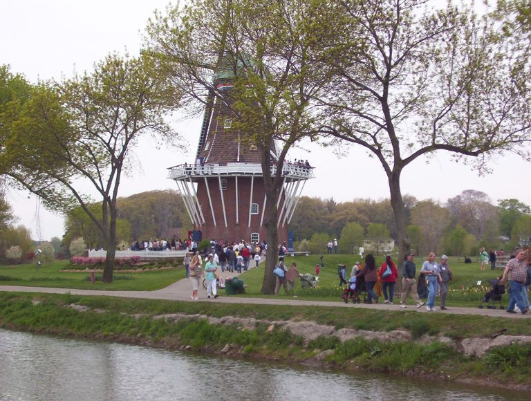 The Dutch community in Holland, Michigan