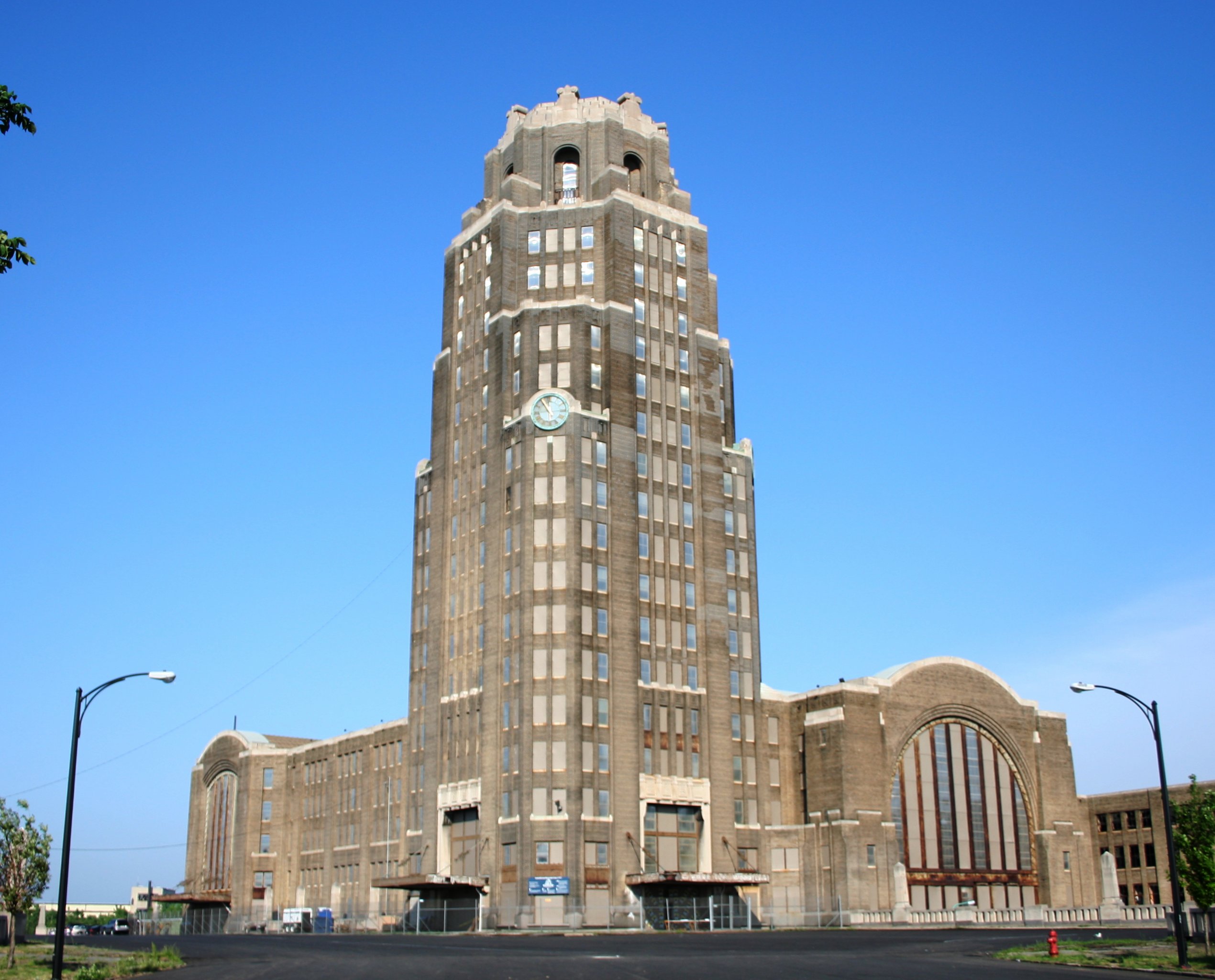 Buffalo Central Terminal, the Art Deco landmark of Polonia in the Broadway-Fillmore neighbourhood
