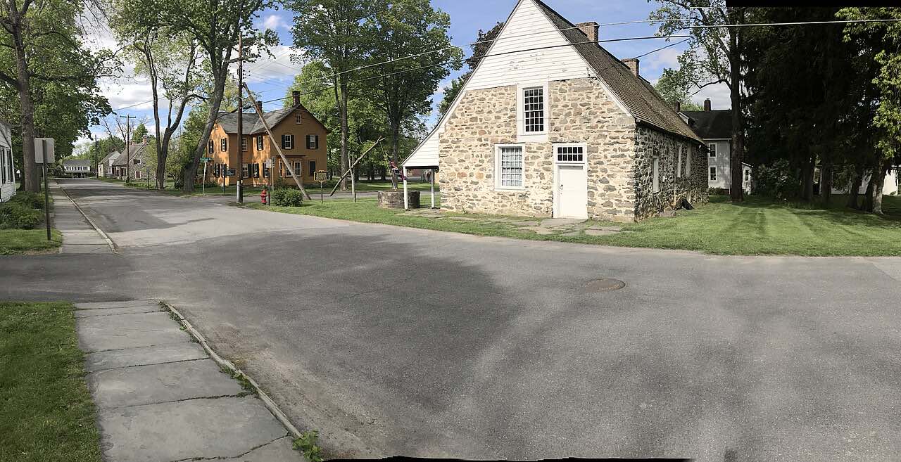 The Huguenot community in New Paltz, New York