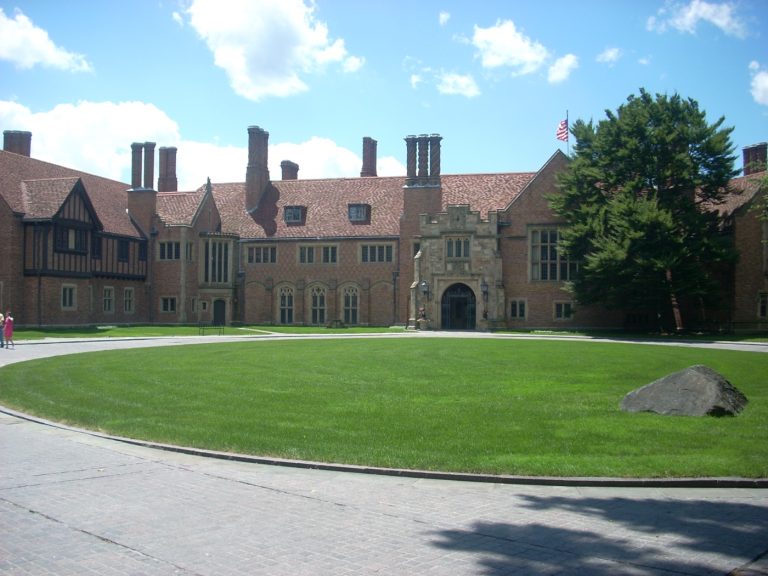 The Indian community in Rochester Hills, Michigan