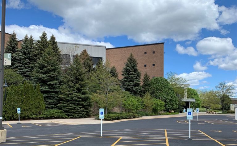 The Indian community in South Barrington, Illinois