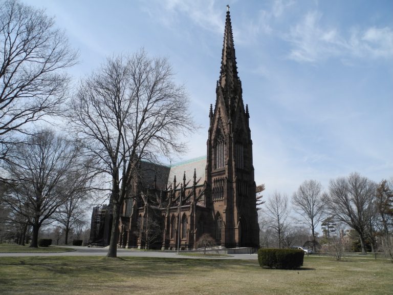 The Irish community in Garden City, New York
