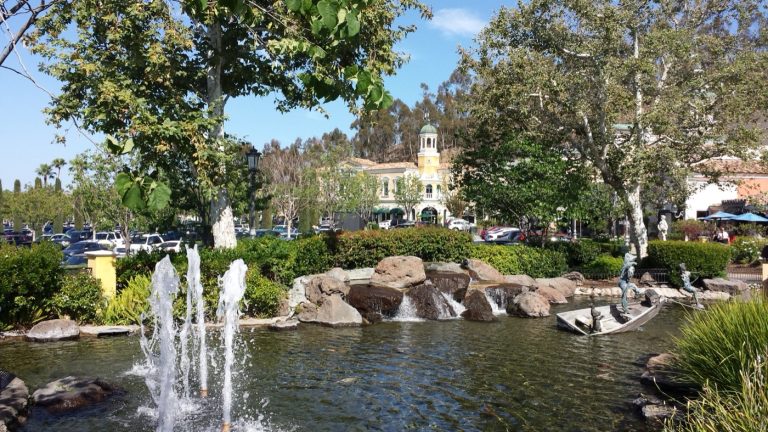 The Persian community in Calabasas, California