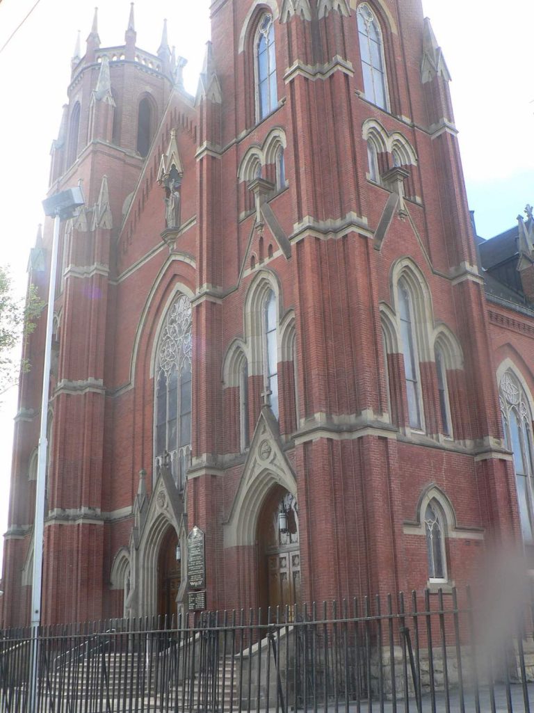 The Polish community in Slavic Village, Cleveland