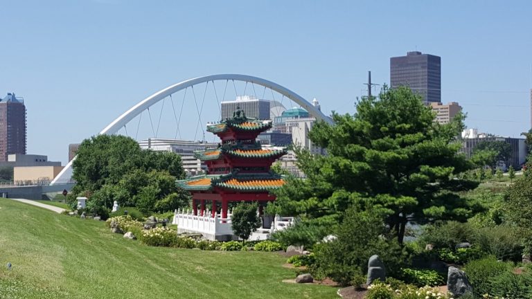 The Laotian community in Des Moines, Iowa
