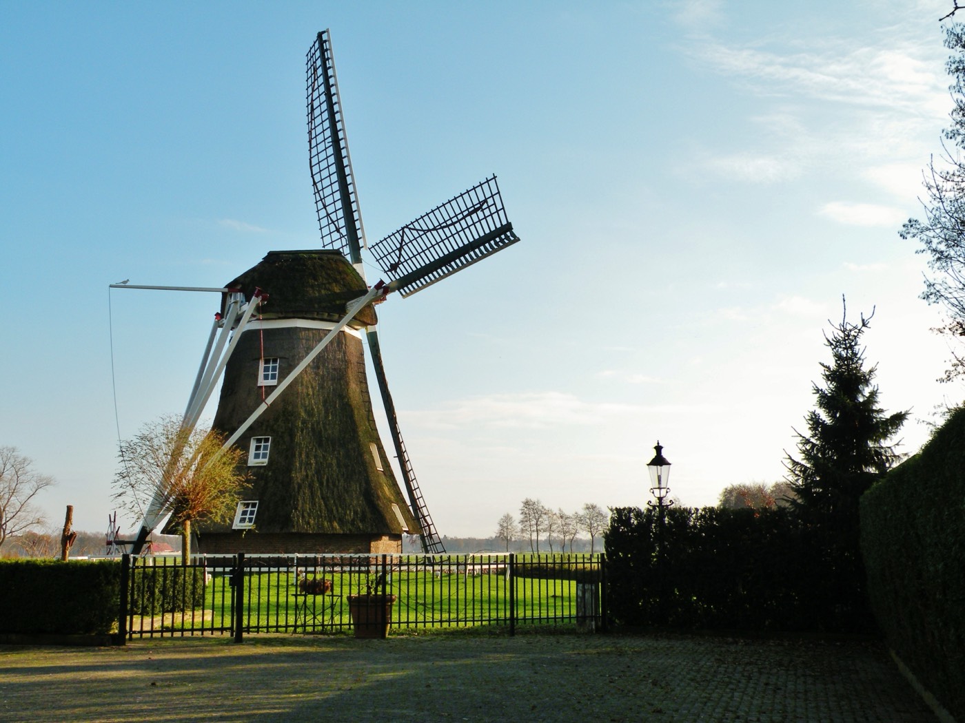 The Mulder surname: a corn mill at Staphorst, Overijssel